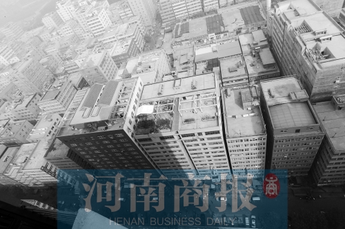 鳥瞰鄭州某城中村，密密麻麻全是樓 記者 鄧萬里/攝