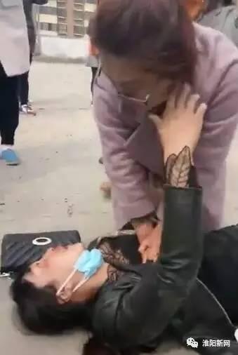 周口一駕校學員突發(fā)心梗 最美醫(yī)生跪地吸血救人