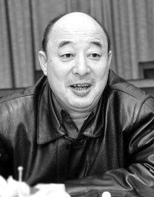 安小予。