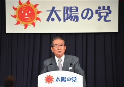 13日，日本東京，石原慎太郎召開新聞發(fā)布會，正式宣布新黨成立。圖/東方IC