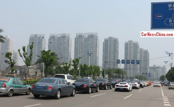 最貴婚車總價(jià)超1億 處女新娘真容首現(xiàn) 最貴婚車總價(jià)超1億 處女新娘真容首現(xiàn)