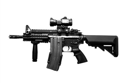 M16步槍，全槍長：986mm，空槍重：3.26公斤，戰(zhàn)斗全重：4公斤，最大有效射程：800米