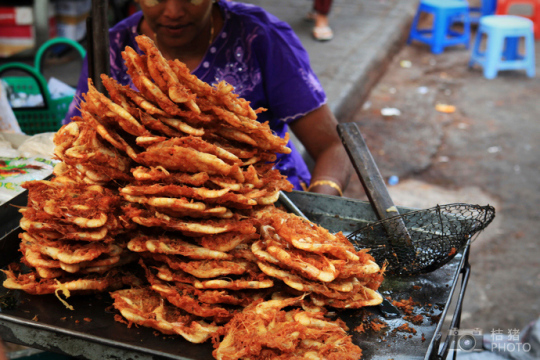 緬甸，繽紛的街邊平民小吃