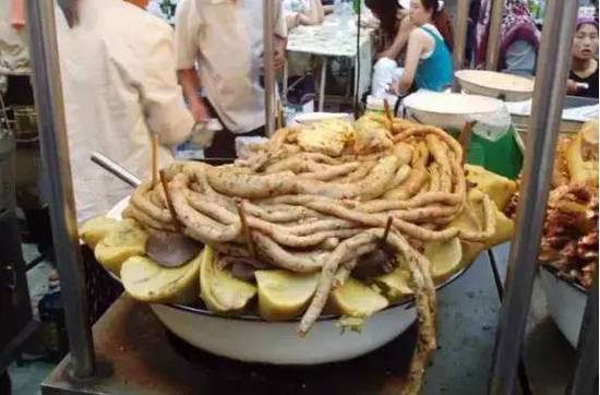 新疆奇葩”黑暗料理“ 你吃過嘛？