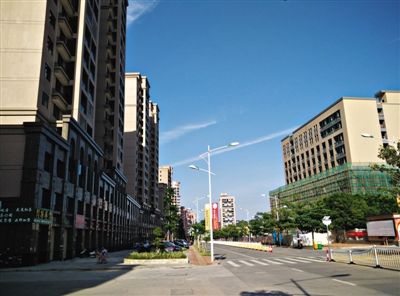 5月12日，泉州洛江區(qū)雙陽。知情人稱，徐鋼任期內(nèi)，在洛江區(qū)任職的謝清平協(xié)助徐鋼的表親在這里拿地。