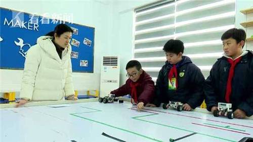 四年級(jí)小學(xué)霸被聘