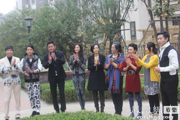 《多少愛可以重來》主創(chuàng)合影 《多少愛可以重來》主創(chuàng)合影