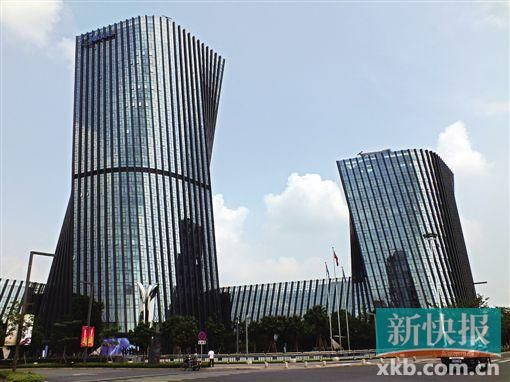 佛山順德北滘鎮(zhèn)，美的總部大樓。該公司是民營(yíng)企業(yè)的佼佼者。