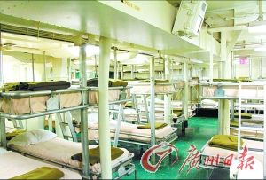 航母上的水兵宿舍。（資料圖片）