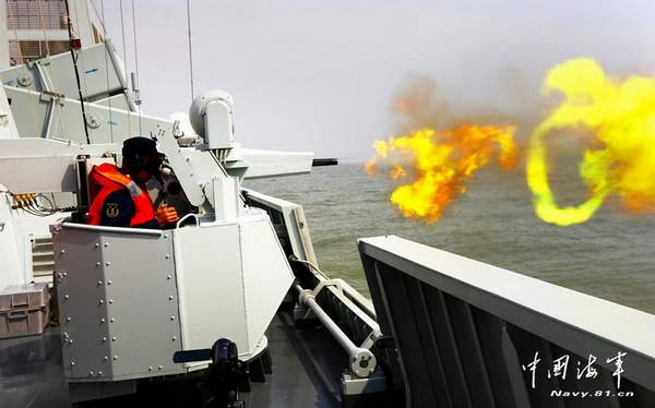資料圖：海軍056護衛(wèi)艦進行訓(xùn)練。