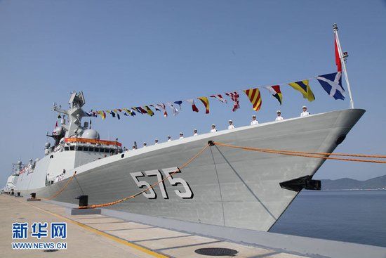 　圖為新服役的中國海軍岳陽艦。